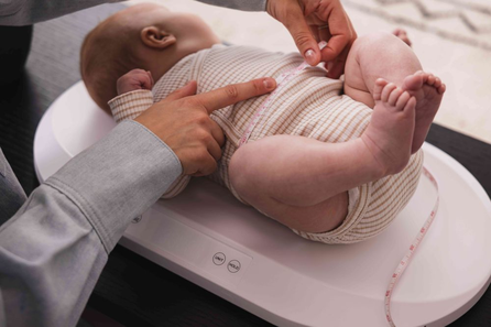 MOMINI Baby TinyTally elektroniskie svari, 1 gab.