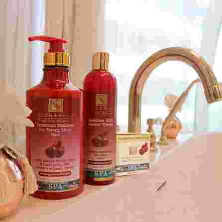 HEALTH&BEAUTY Dead Sea Minerals Pomegranates extract šampūns, 780 ml