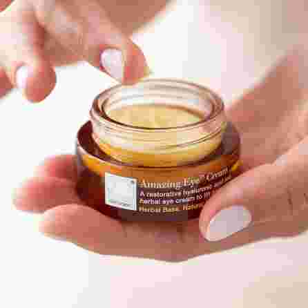 NEW NORDIC Natural Magic Amazing acu krēms, 15 ml