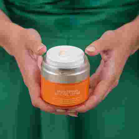 YOUTH LAB Brightening Vit-C želejkrēms, 50 ml