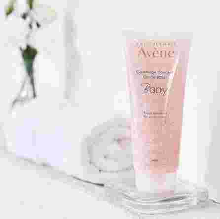 AVENE Body Gentle skrubis, 200 ml